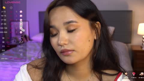 Snapshot of immahawaii chatting on December 16, 6:21 am Imma online show from December 16, 6:21 am