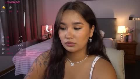 Snapshot of immahawaii chatting on February 16, 3:26 am Imma online show from February 16, 3:26 am