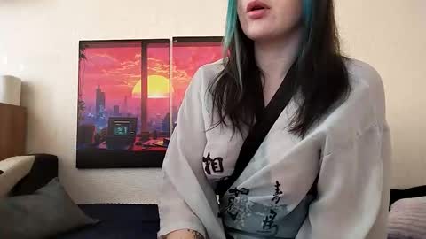 Sam and Jen online show from October 25, 4:42 am