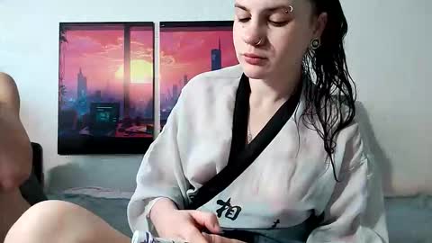 Sam and Jen online show from November 11, 6:13 am