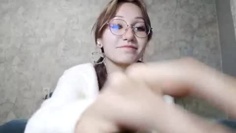 Alice online show from September 15, 11:21 am