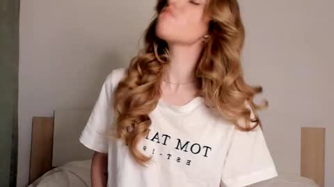 my name Imo  Fansly  online show from March 4, 12:18 am