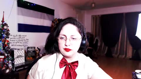 Empress online show from December 10, 3:09 am