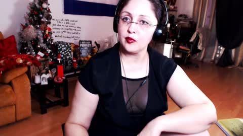 Empress online show from January 2, 2:57 pm