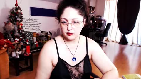 Empress online show from January 26, 1:47 pm