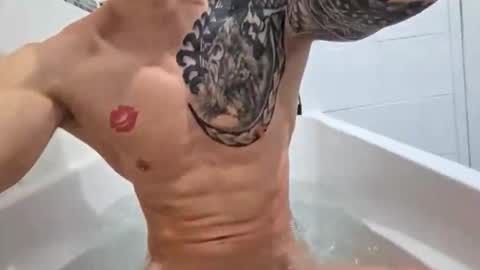 Snapshot of impressedmuch459 chatting on February 15, 9:41 am impressedmuch459 online show from February 15, 9:41 am