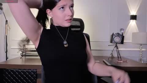 Snapshot of imrockstaer chatting on April 14, 7:31 pm Karen online show from April 14, 7:31 pm