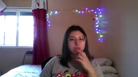 Florencia online show from May 6, 6:57 pm