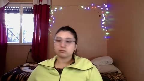 Florencia online show from May 23, 7:29 pm