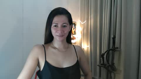 kc online show from June 23, 9:57 pm