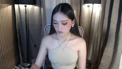 Aki online show from November 26, 2:56 am