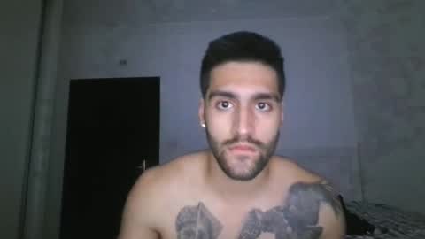 Snapshot of imyouroniichan chatting on November 5, 7:25 pm imyouroniichan online show from November 5, 7:25 pm