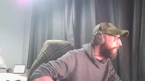Snapshot of in54d22 chatting on June 6, 2:05 am in54d22 online show from June 6, 2:05 am