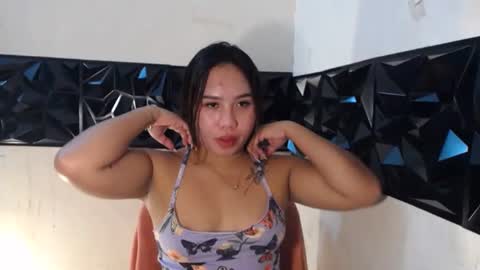 in_yourbitchmommy online show from September 10, 10:26 am