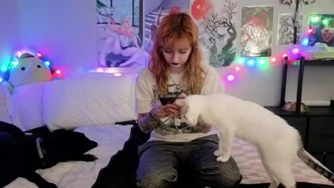 Inarafoxx online show from May 2, 1:54 am