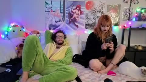 Inarafoxx online show from May 3, 8:37 pm