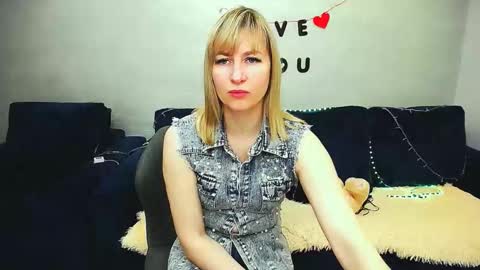 incredible_ariela online show from March 26, 10:21 am