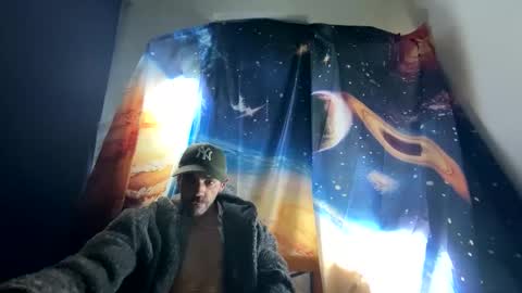 Snapshot of incredulous1708 chatting on October 31, 2:34 am incredulous1708 online show from October 31, 2:34 am