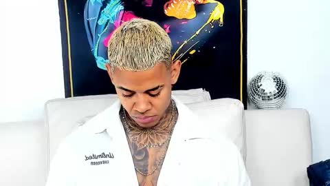 Jacobo online show from December 1, 8:41 am