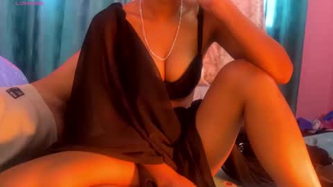 new indian couple online show from November 6, 3:40 am