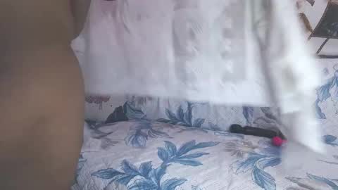 Snapshot of indian_goddess9 chatting on February 15, 9:19 am Parul online show from February 15, 9:19 am