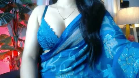 Snapshot of indian_manisha chatting on July 28, 5:25 am manisha online show from July 28, 5:25 am