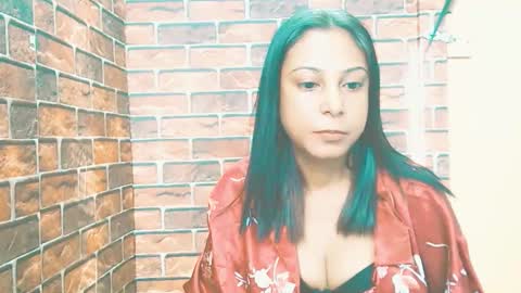 Snapshot of indian_spice_girl chatting on May 23, 6:51 am indian_spice_girl online show from May 23, 6:51 am