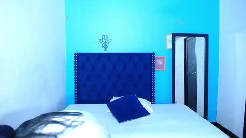 Snapshot of indian_whore18 chatting on December 12, 3:32 am indian_whore18 online show from December 12, 3:32 am