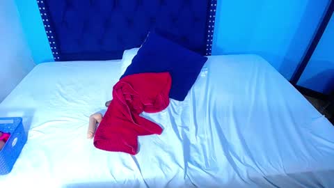 Snapshot of indian_whore18 chatting on January 15, 4:57 am indian_whore18 online show from January 15, 4:57 am