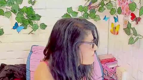 Snapshot of indianallure chatting on September 25, 6:50 am Femiez online show from September 25, 6:50 am