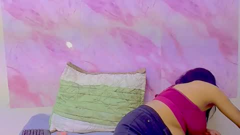 Snapshot of indianallure chatting on October 24, 7:16 am Femiez online show from October 24, 7:16 am