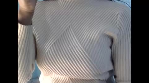 indiananu23 online show from January 18, 8:07 am