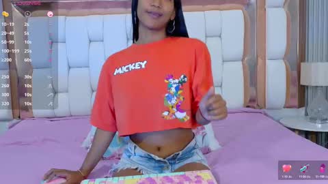 LITTLE AINHOA  online show from September 26, 8:13 pm