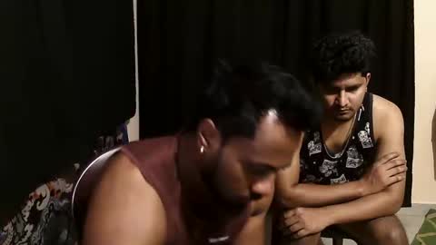 Snapshot of indiandesiguys2023 chatting on April 6, 2:09 am indian guys for you online show from April 6, 2:09 am