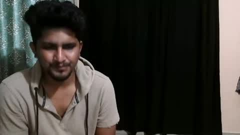Snapshot of indiandesiguys2023 chatting on April 21, 5:39 pm indian guys for you online show from April 21, 5:39 pm