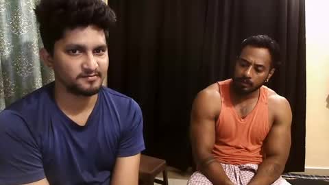 Snapshot of indiandesiguys2023 chatting on April 23, 2:13 am indian guys for you online show from April 23, 2:13 am
