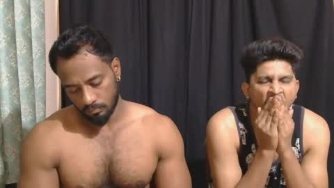 Snapshot of indiandesiguys2023 chatting on May 15, 1:34 am indian guys for you online show from May 15, 1:34 am