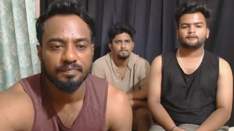 Snapshot of indiandesiguys2023 chatting on May 17, 2:53 am indian guys for you online show from May 17, 2:53 am