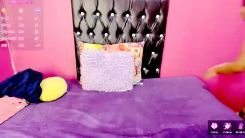 PARADISEQUEEN online show from December 7, 6:10 am