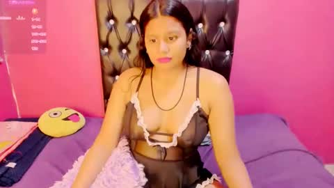 PARADISEQUEEN online show from December 17, 11:39 am