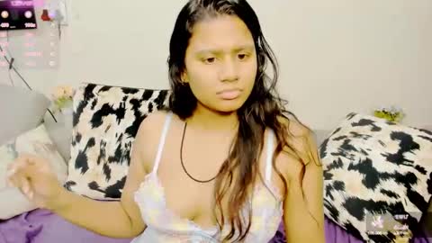 PARADISEQUEEN online show from December 23, 5:00 pm