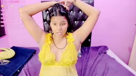 PARADISEQUEEN online show from January 11, 1:43 pm
