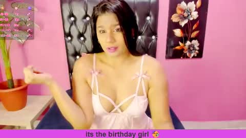 PARADISEQUEEN online show from July 22, 8:06 am