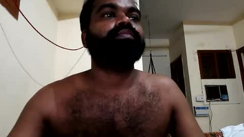 indianhairyguy23 online show from June 30, 9:21 am