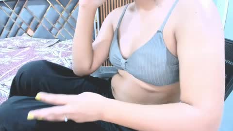 Snapshot of indiankittey chatting on June 2, 6:10 pm indiankittey online show from June 2, 6:10 pm