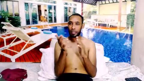 indianmagicmike69 online show from November 19, 5:40 am