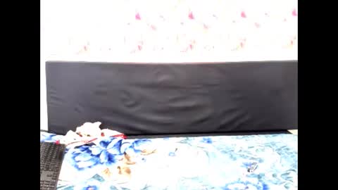 indianmystica694u online show from September 13, 11:37 pm