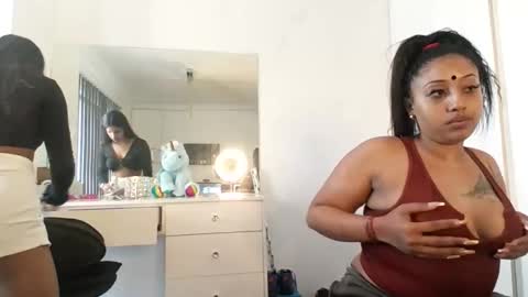 indianpandora online show from October 28, 6:06 am