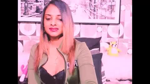 indianplaymate online show from October 3, 5:59 am