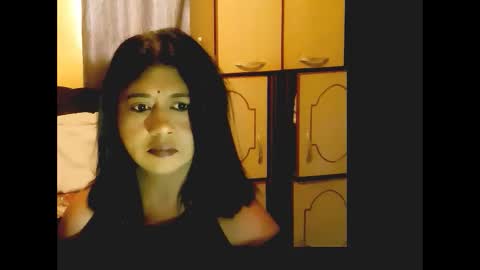 indianpleasures21 online show from March 12, 8:20 am